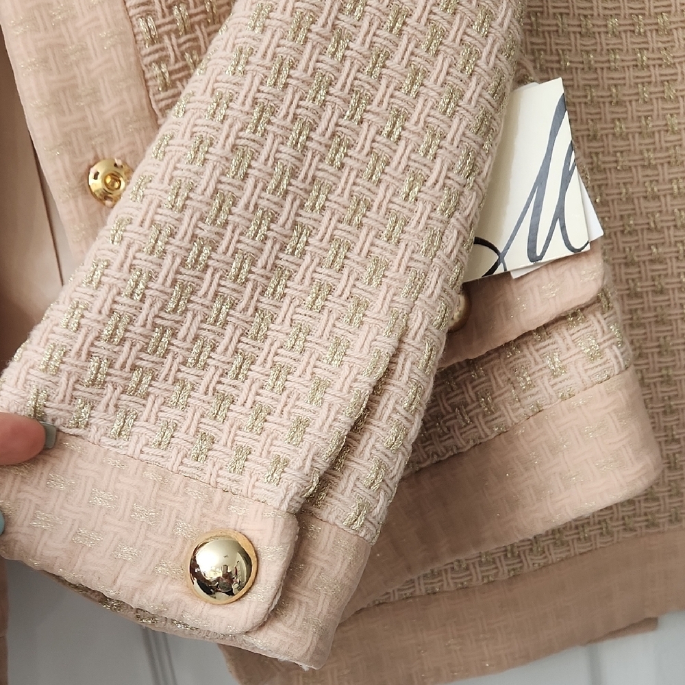 Milly Of New York, Beige Textured Blazer and Skirt Set - Picture 5 of 16